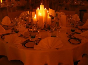 table-setting-dormy-house